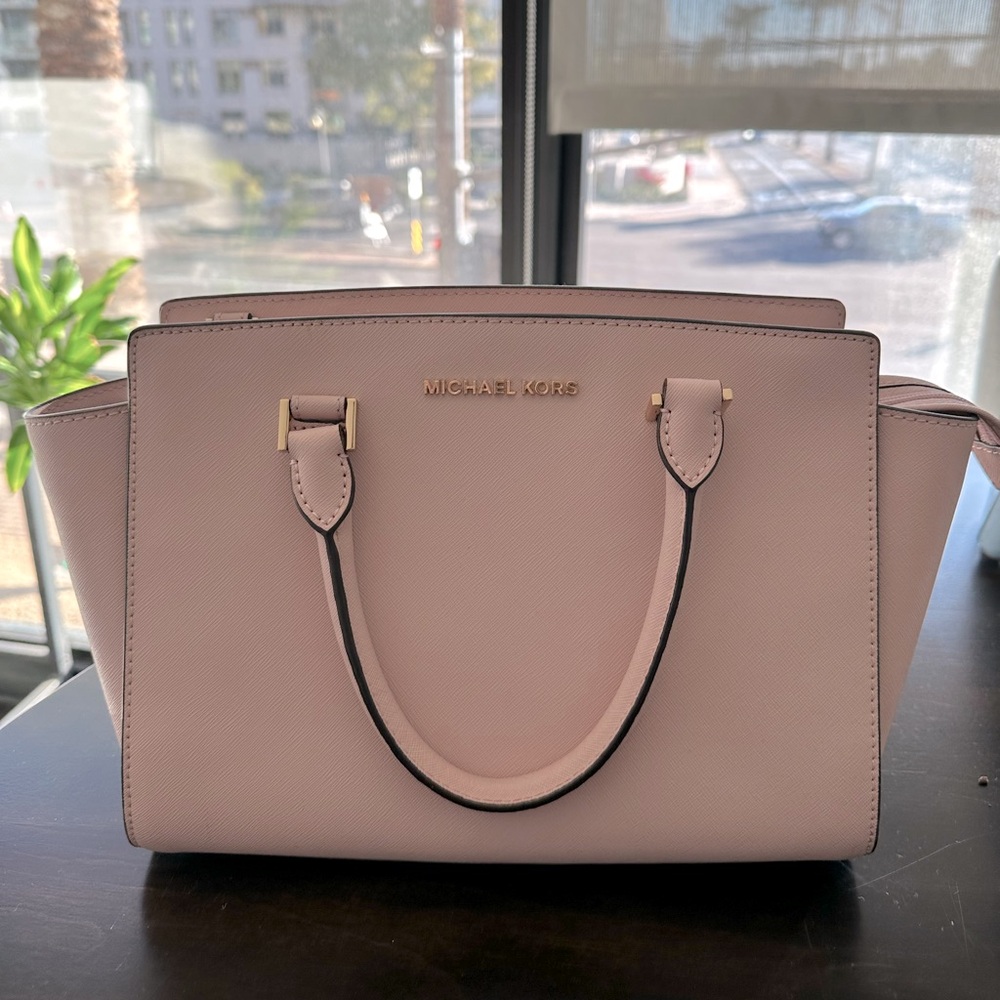 Baby Pink Michael Kors Handbag